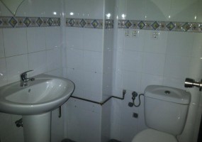 Local, En Alquiler, 1 Bathrooms, Listing ID 1060, Avenida de la Ría, Huelva, Huelva, España, 21001,
